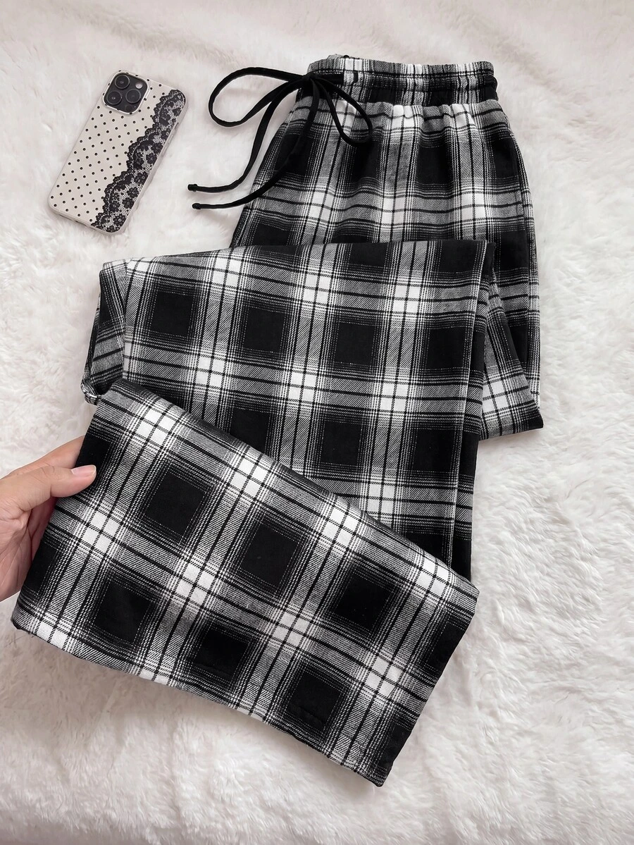 Comfortcana Women Plus Size Elastic Waist Plaid Loose Black Casual Pants - Navy Blue - View 1