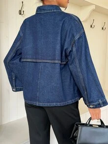 Siren Gaze Jaket Denim Longgar Wanita dengan Hiasan Gesper Logam - Putih - View 2