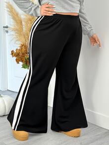 SHEIN CURVE+ Quần ống loe ôm dáng dệt kim gân màu đen cho nữ size lớn, thu đông - màu đen - Xem 4