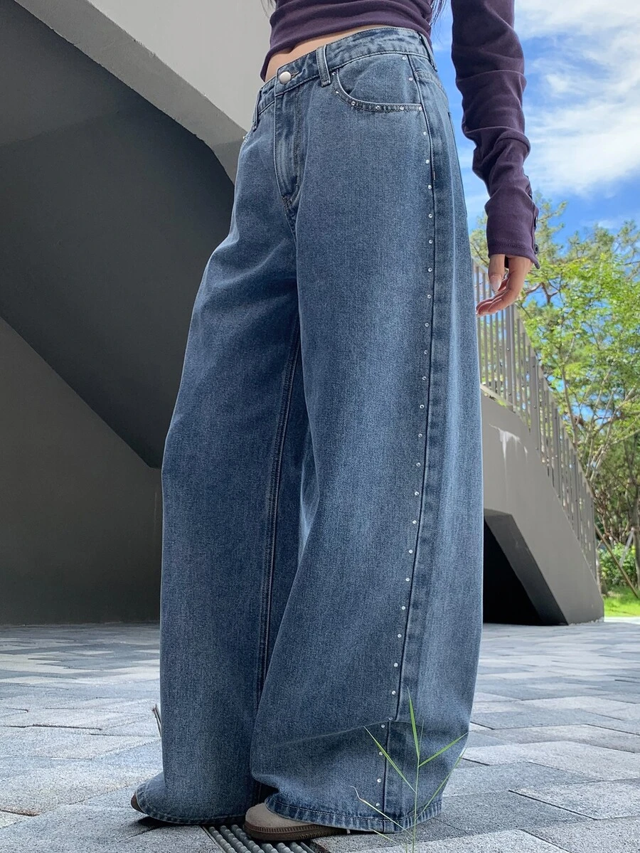 DAZY Women's Distressed Washed Bleached Rivet Decor Loose Straight Leg Jeans Casual Vacation Spring Autumn - Blue - View 1