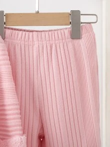 SHEIN Elladie kids 女童高領毛絨兩件套，粉色上衣搭配不對稱下擺與人造毛袖口，配對羅紋喇叭褲，適合秋季7歲生日 - 粉色 - 查看 6
