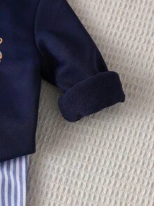 2件組幼兒男童連帽衛衣長褲套裝，學院風可愛深藍白熊貼布條紋長袖連帽衫，休閒版型，適合生日派對、秋季假期與運動穿著 - 彩色 - 查看 4