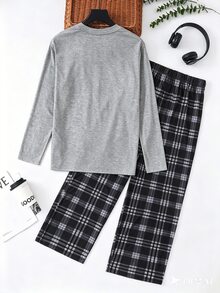 SHEIN 青少年男孩卡通印花灰色長袖圓領格紋褲家居服套裝 休閒校園舒適時尚簡約實用百搭柔軟面料 適合日常穿著 適合學校 適合外出 適合居家穿著 適合秋冬穿著 開學首日 青少年 適合秋冬校園 - 灰色 - 查看 4