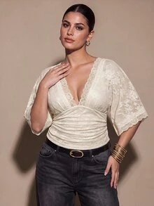 SHEIN BAE CURVE Áo blouse xếp ly phối ren phong cách lãng mạn ngọt ngào size lớn - Màu be - Xem 2