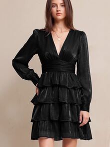 BELROSIE 法式風格V領甜美碎花度假短款層次雪紡長袖蛋糕裙女款迷你洋裝 - 黑色 - 查看 4