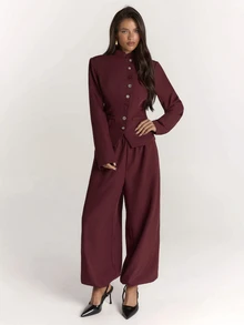 SHEIN BAE Setelan Blazer dan Celana Panjang Wanita Warna Burgundy dengan Kerah Tegak dan Bahu Lebar - Burgundy - View 4