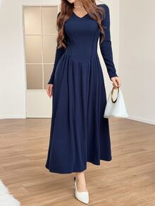 Feyla New French Style V-Neck Knit Base Layer Slimming Waist-Defining Long Dress - Navy Blue - View 5