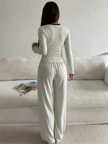 Livesso Conjunto de 2 piezas estilo casual con ribete en contraste y estampado de letras, camiseta slim fit de manga corta y larga & pantalones de pijama rectos largos, atuendo de verano para mujer ropa de dormir - Gris Claro - Ver 2