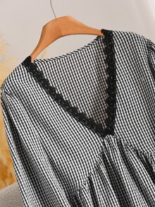 CosyJoli Plus Size V-Neck Lace Long Sleeve Ruffle Blouse For Women Fall - Black and White - View 4
