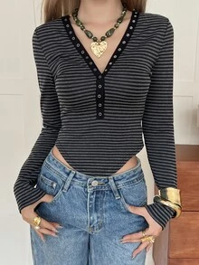 DAZY Grey-Black Fine Striped V-Neck Metal Eyelet Decor Slim Fit Long Sleeve Casual Versatile T-Shirt Top - Black - View 3