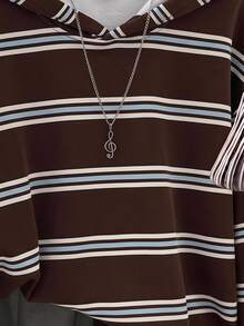 SHEIN EZwear 復古棕色條紋學院風女款連帽衫，-靈感條紋套裝，秋冬風格，適合日常通勤、約會、聚會、秋冬、夏季、派對、婚禮、海灘、畢業典禮等場合，優雅休閒，適合出遊、Y2K風格、音樂節等場景 - 彩色 - 查看 4
