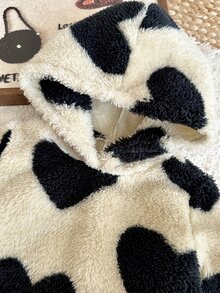 LMoss Kids Baby Girl Knitted Heart Pattern Faux Fur Hooded Long Pants Casual Sweatshirt Set 2 Pieces - Black and White - View 3