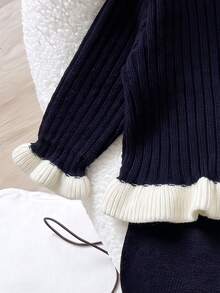 SHEIN Set Kardigan Rajut & Celana Bayi Perempuan Warna Biru Navy dengan Aksen Kontras dan Rumbai, Outfit Sweater 2 Potong Bergaya - MultiWarna - View 5