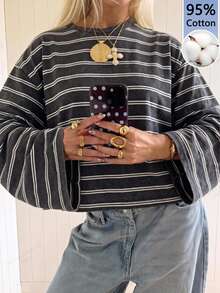 SHEIN EZwear 海外長袖草莓巧克力條紋上衣，秋季上衣，適合日常通勤、派對、秋冬/夏季、聖誕節、新年、感恩節、派對、婚禮、海灘、畢業典禮、優雅、外出、約會、通勤、情人節、優雅、度假、Y2K、畢業典禮等場合 - 白色 - 查看 1