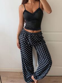 DAZY طقم بيجامة نسائي صيفي بحمالات رفيعة وتصميم فضفاض مع دانتيل مرقع ونقشة بولكا دوت - الأسود - مشاهدة 1