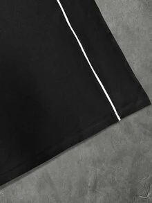 Sport MetroGents Herrs minimalistisk slim fit sportlinne med randigt mönster - Svart - Visa 3