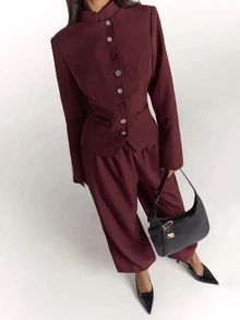 SHEIN BAE Setelan Blazer dan Celana Panjang Wanita Warna Burgundy dengan Kerah Tegak dan Bahu Lebar - Burgundy - View 6