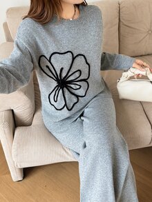 Feyla Set Rajut Atasan Lengan Panjang Motif Bunga & Celana Wanita - Grey - View 5