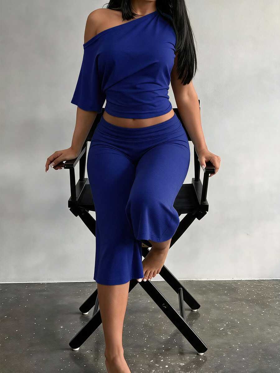 BamGleam Hot Style White Asymmetrical Shoulder Cropped T-Shirt + Wide Leg Capris Pants Set, Casual Sexy Style Two Pieces Outfit - Blue - View 1