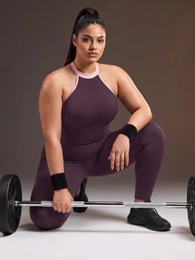 Powerista Jumpsuit Celana Panjang Wanita Plus Size Tanpa Lengan dengan Kerah Halter dan Trim Kontras - Purple - View 2