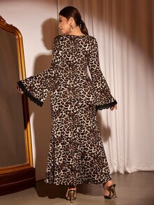 Cravure Elegant Plus Size Leopard Print Lace Patchwork V Neck Bell Sleeve Mermaid Long Dress - Brown - View 2