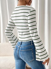 SHEIN Frenchy 休閒女款條紋日常穿著喇叭袖T恤 - 綠色 - 查看 2