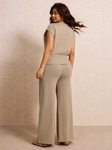 Elaquor Women Plus Size Solid Color Cap Sleeve Button Front & Drawstring Wide Leg Pants Knit Set - Khaki - View 2