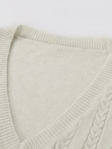 Linhara CURVE Plus Size Women's Autumn/Winter Solid Color V-Neck Long Sleeve Cable Knit Versatile Pullover Sweater - Light Yellow - View 3