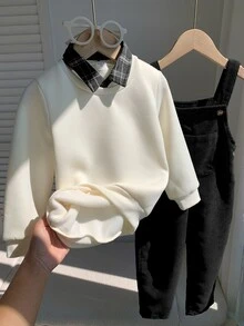 SHEIN 兒童小男孩/女孩，小男孩 2 件組秋冬休閒時尚運動衫套裝，POLO 領運動衫與綠色燈芯絨吊帶褲套裝，小男孩秋冬服飾，套裝，Squishy - 黑色 - 查看 5