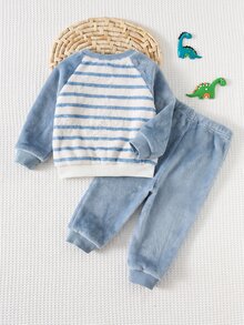 Cozy Pixies 男嬰卡通刺繡插肩袖套頭運動衫與長褲套裝 - 藍色 - 查看 2