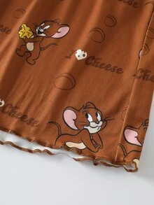 TOM & JERRY X SHEIN طقم بيجامة مقاس كبير بطبعة كرتونية، توب كاميسول وشورتات مزينة بحافة مكشكشة - بني - مشاهدة 8