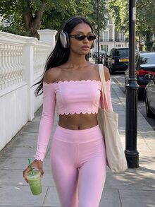 Dewbera Dewbera Off-Shoulder Ruffle Long Sleeve Cropped Top, Pink Set, Wavy Long Sleeve Off-Shoulder Top - Pink - View 4