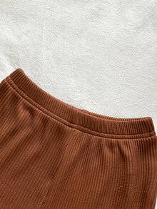 SHEIN Vintaside Kids 2件組幼兒女嬰上衣與喇叭褲套裝，甜美優雅棕色碎花蝴蝶結羅紋荷葉邊長袖圓領休閒戶外秋季連身褲，節日款 - 棕色 - 查看 3