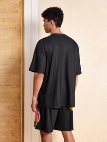 SpongeBob SquarePants | SHEIN Men's Cartoon Pattern Printed T-Shirt And Shorts Set - Black - View 2