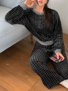 DAZY Women's Plaid Long Sleeve Top And Pants Casual Daily Home Pajama Set - Blue - View 11