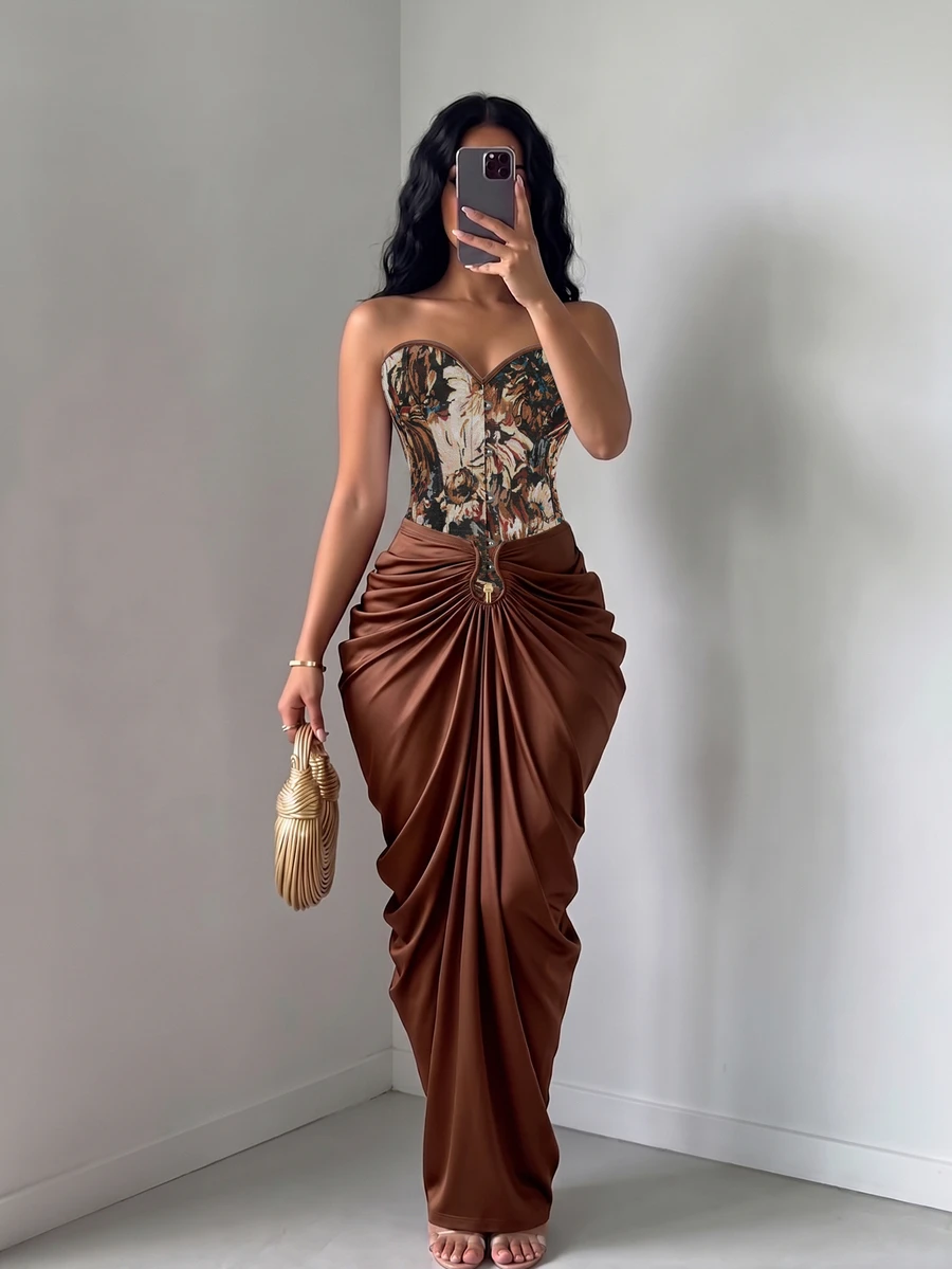 SOLERSUN 小碼女款高腰抓褶長裙，垂墜修身貼身長裙，顯身材收腰設計，打造高級時尚造型