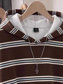 SHEIN EZwear 復古棕色條紋學院風女款連帽衫，-靈感條紋套裝，秋冬風格，適合日常通勤、約會、聚會、秋冬、夏季、派對、婚禮、海灘、畢業典禮等場合，優雅休閒，適合出遊、Y2K風格、音樂節等場景 - 彩色 - 查看 3