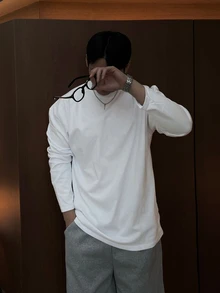 DAZY 白色男士圓領長袖休閒百搭T恤 - 白色 - 查看 5