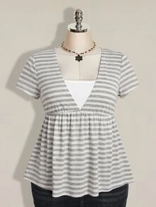 SHEIN ICON 女款大尺碼蕾絲拼接條紋假兩件式T恤 - 淺灰色 - 查看 9