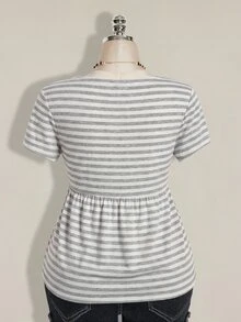 SHEIN ICON 女款大尺碼蕾絲拼接條紋假兩件式T恤 - 淺灰色 - 查看 3