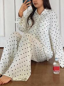 Dazy Plus Setelan Piyama Rumahan 2 Potong Celana Panjang Putih Longgar Motif Polkadot Gaya Korea - Putih - View 1