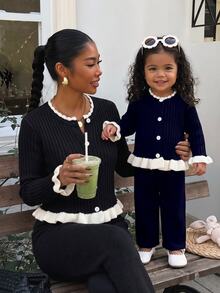 SHEIN Set Kardigan Rajut & Celana Bayi Perempuan Warna Biru Navy dengan Aksen Kontras dan Rumbai, Outfit Sweater 2 Potong Bergaya - MultiWarna - View 7