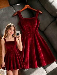 SHEIN Red Formal Cute Dress For Teen Girl, Spaghetti Strap A-Line Satin Elegant Premium Texture, Suitable For Vacation, Graduation Ceremony Party Dinner - Red - View 5