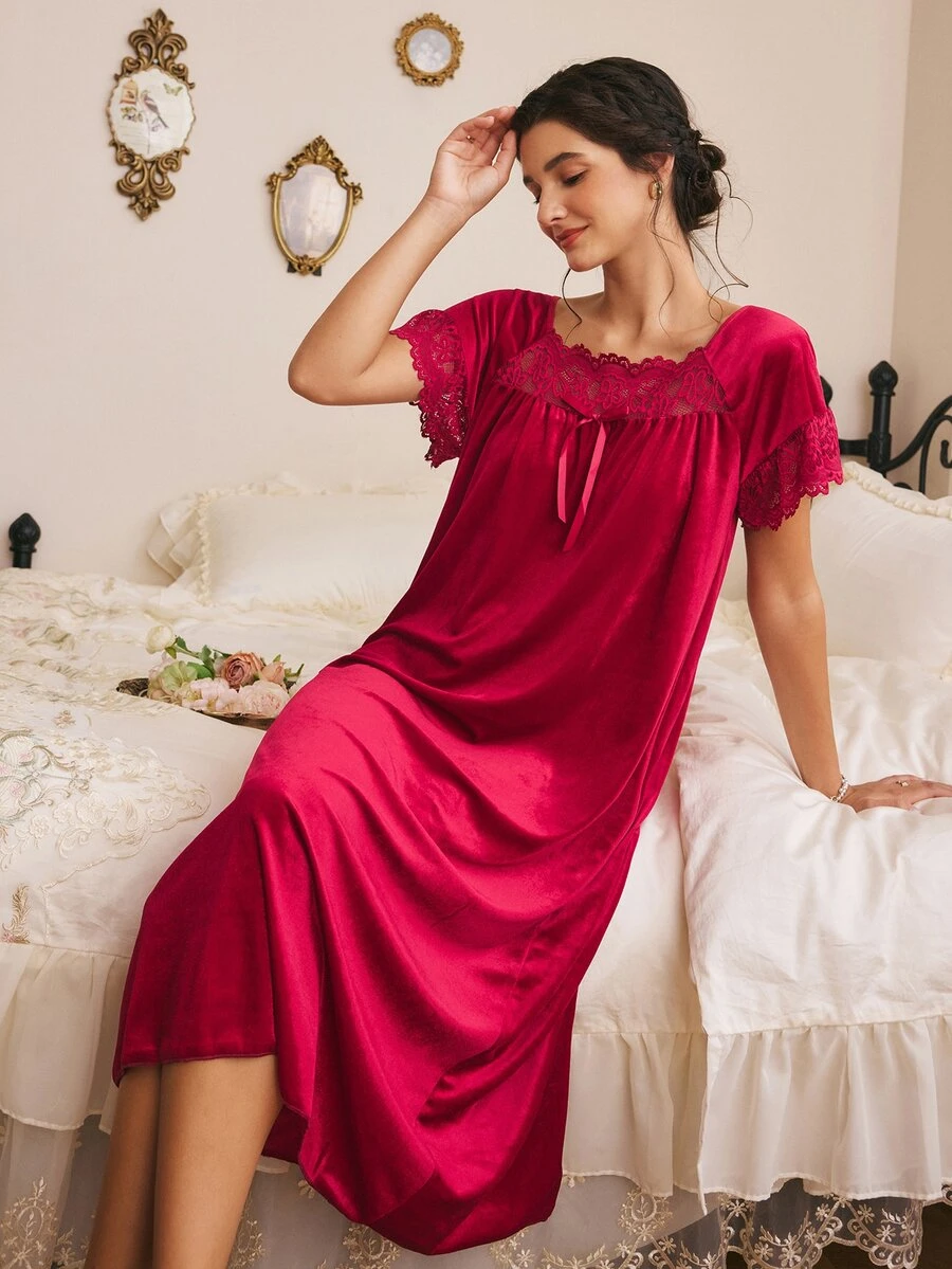 Côtesoire Contrast Lace Square Neck Raglan Sleeve Velvet Sleep Dress - Burgundy - View 1