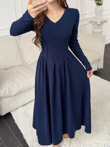Feyla New French Style V-Neck Knit Base Layer Slimming Waist-Defining Long Dress - Navy Blue - View 3