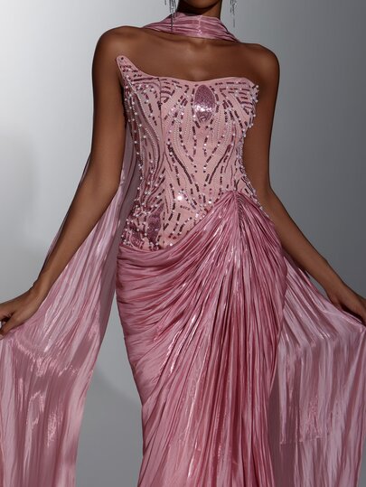 Elitara Elegant Classic Cold Shoulder Luxury Beaded Embroidered Asymmetrical Neckline With Internal Boning, Patchwork Chiffon Handmade Fabric Pleated Bodycon Fitted Long Dress With Flared Hem And Floating Panels, Suitable For Festivals, Celebrations, Weddings, Balls, Concerts, Business Guest Banquets, Internet Celebrity Events, Women's Formal Evening Gown