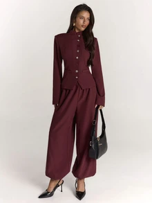 SHEIN BAE Setelan Blazer dan Celana Panjang Wanita Warna Burgundy dengan Kerah Tegak dan Bahu Lebar - Burgundy - View 3