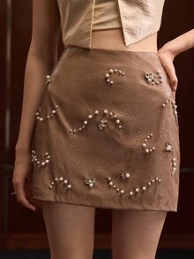 MOTF PREMIUM WOMEN'S AUTUMN/WINTER LEATHER EMBROIDERED SKIRT WITH POSITIONED JEWELRY EMBROIDERY SHORT SKIRT - Apricot - View 5