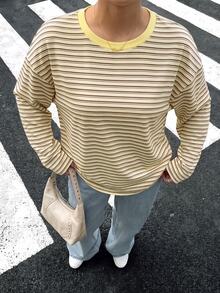 Muchica 女款淺黃色條紋露背繫帶前襟長袖T恤，適合外出、返校、街頭風、露背上衣、秋季上衣，適用於日常通勤、派對、秋冬夏季、聖誕節、新年、感恩節、婚禮、海灘、畢業典禮、優雅風格、約會、情人節等場合 - 彩色 - 查看 2