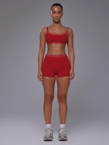 Musera Sport 雙層撞色藍色波點修身運動迷你短褲，下身單件，適合運動健身房、可愛皮拉提斯健身日常穿搭 - 紅色 - 查看 2
